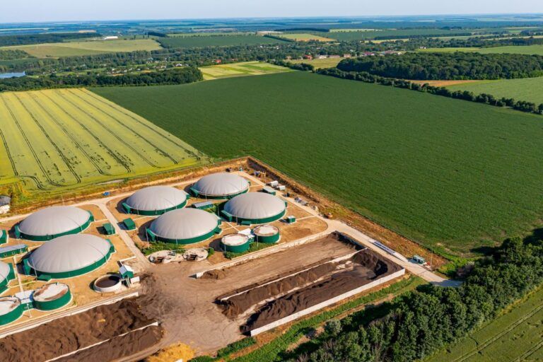 Jak powstaje biogazownia rolnicza od projektu do uruchomienia?